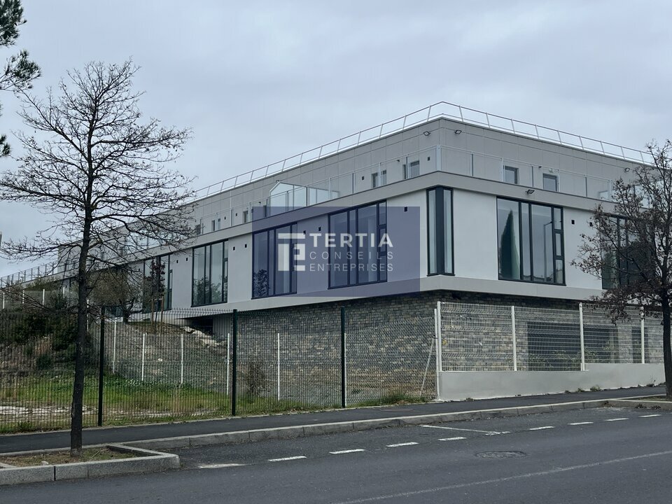 BUREAUX à Louer